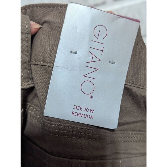Gitano Women's Brown Solid Mid-Rise Bermuda Cargo Shorts Size 20W NWT - Picture 5 of 8